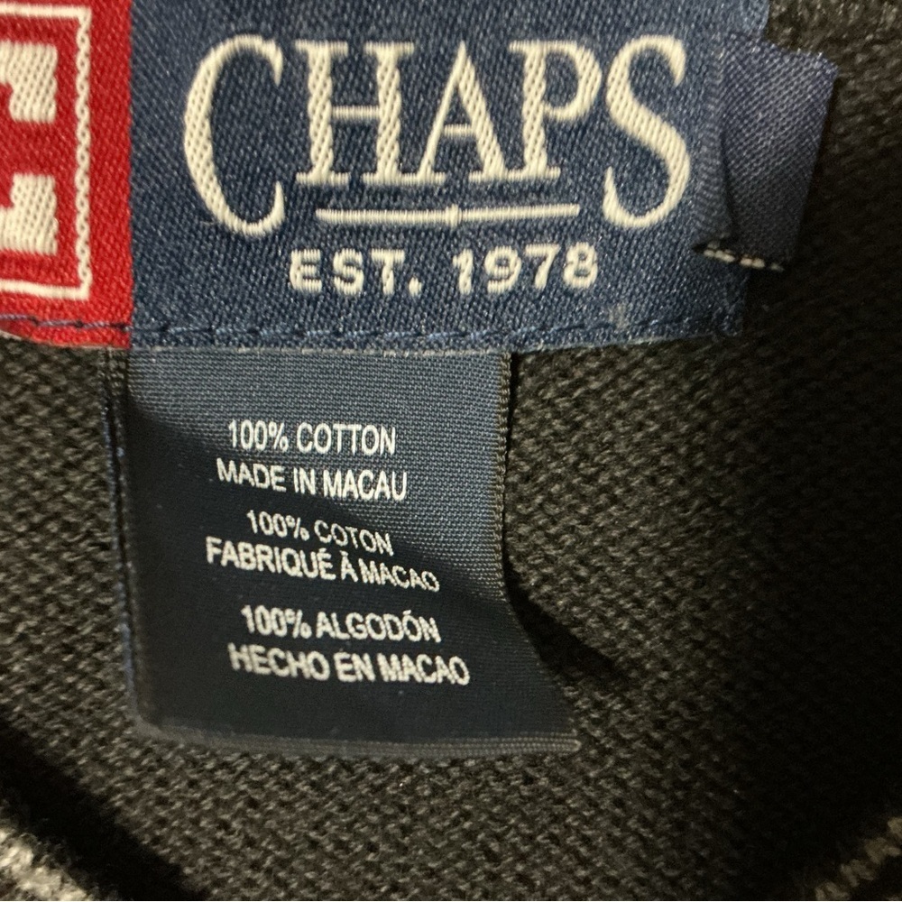 Chaps Men's black V-Neck Sweater size large - Picture 4 of 9